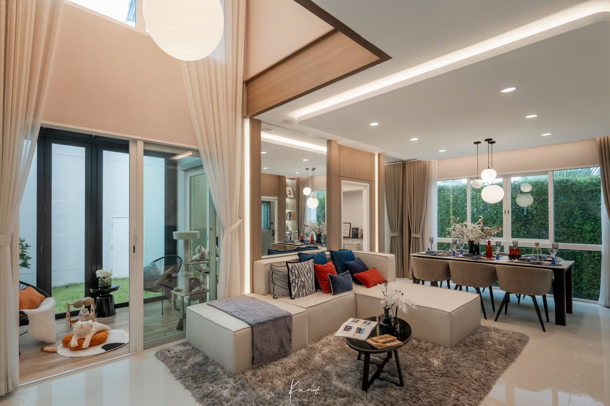 Open Plan ห้องนั่งเล่น-ห้องอาหาร CHEREA VICINITY
