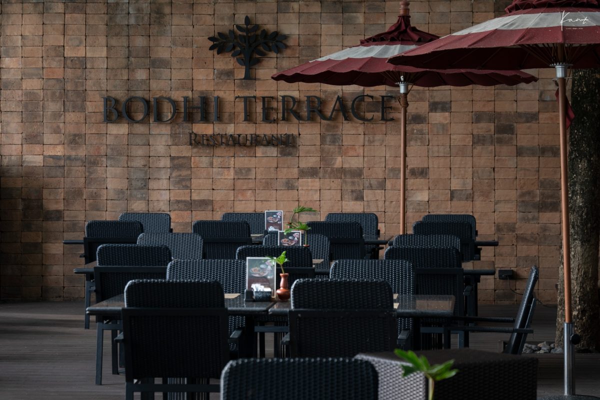 ป้าย BODHI TERRACE ของรีสอร์ต