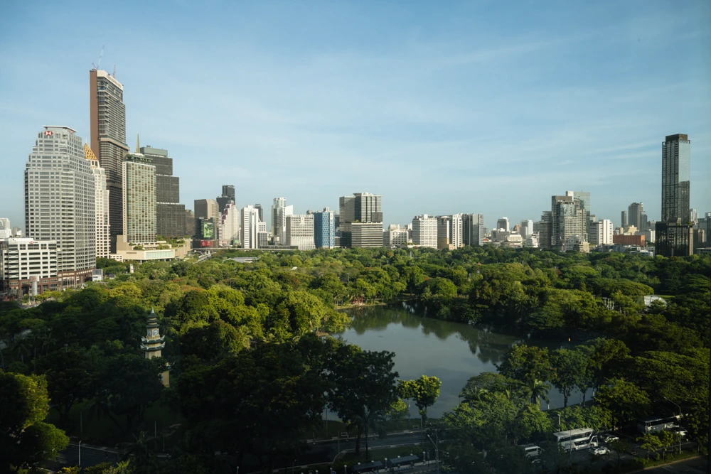 วิวพาโนรามาสวนลุมพินีจาก ANdAZ One Bangkok
