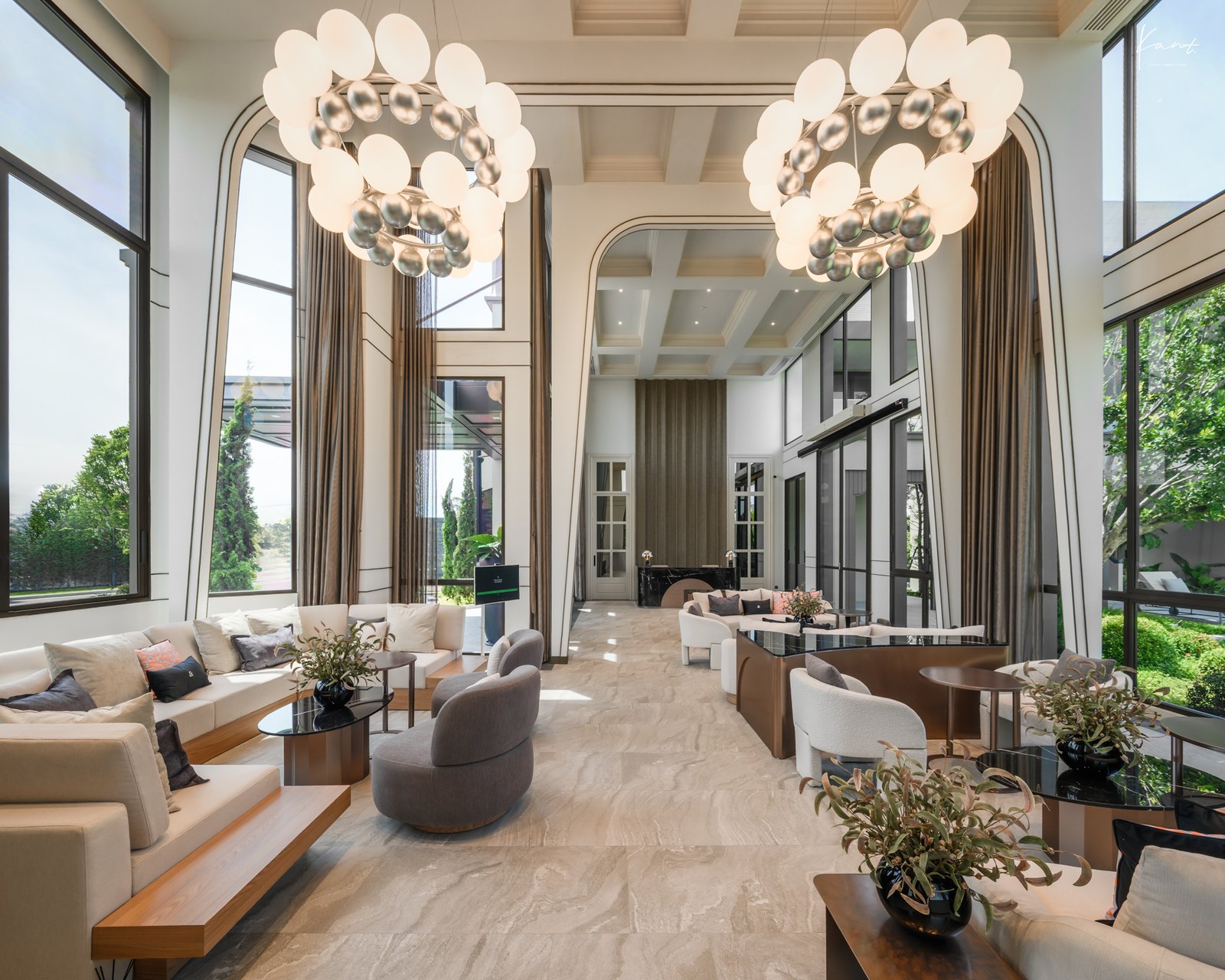 โถงรับแขกเพดานสูงสองชั้นในบ้านตัวอย่าง Grand Bangkok Boulevard ราชพฤกษ์-พรานนก