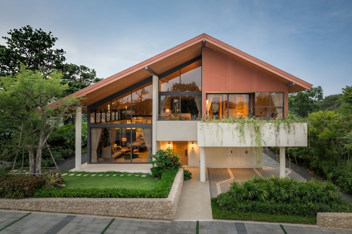 บ้านเดี่ยวหลังคาจั่วยามเย็น